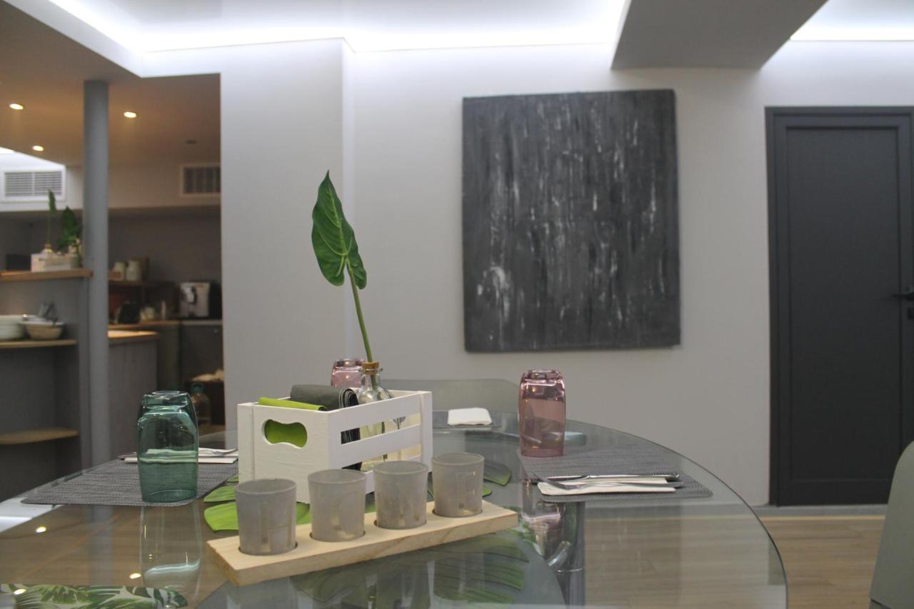 Family Hotel Central Shumen Bagian luar foto